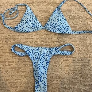 SHEIN Blue and White Spotted Bikini Set
